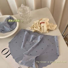 4116 Premium Seamless Polka dot Panties